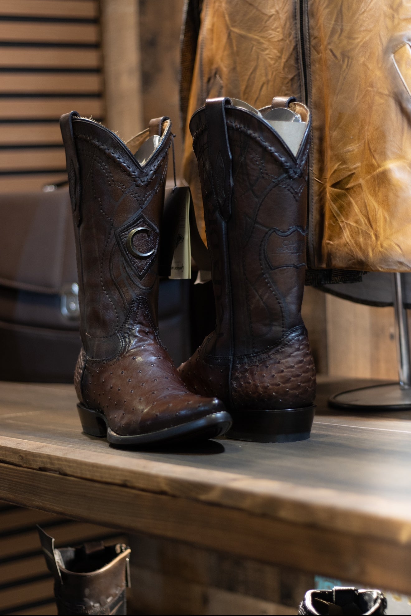 Cuadra - Avestruz Flame Cafe Snip Toe B21OA1