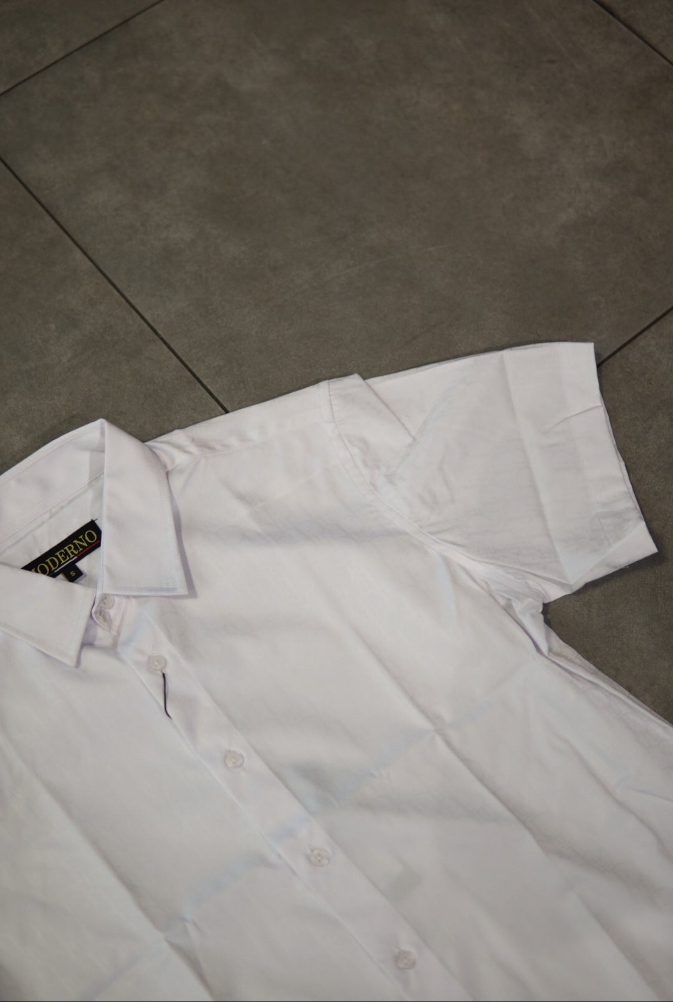 Men’s Short Sleeve Button Up - White