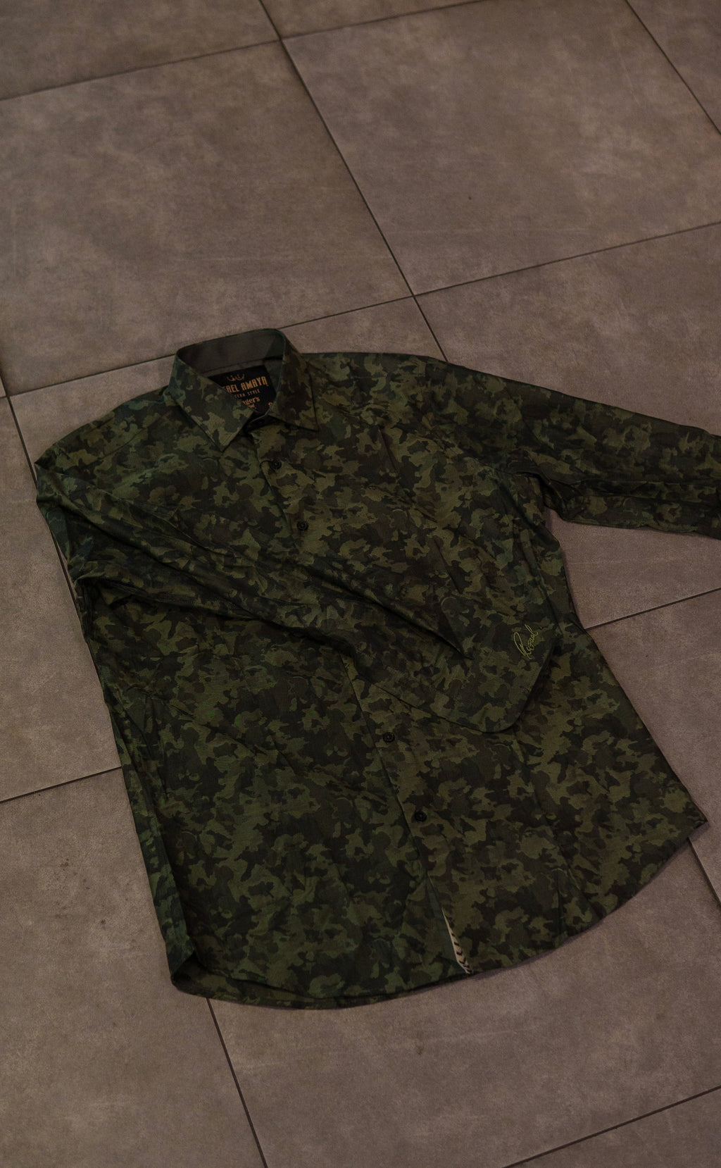 Men’s Printed Long Sleeve Button Up - Green Camo