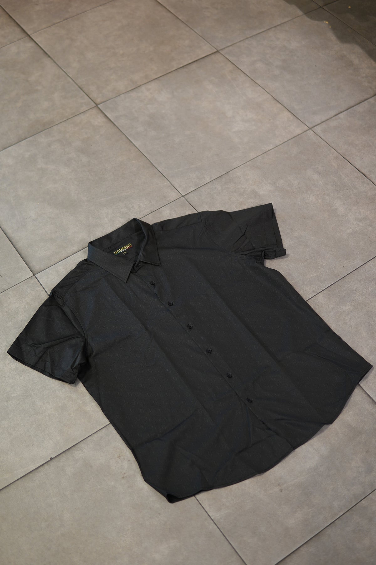 Men’s Printed Short Sleeve Button Up - Black