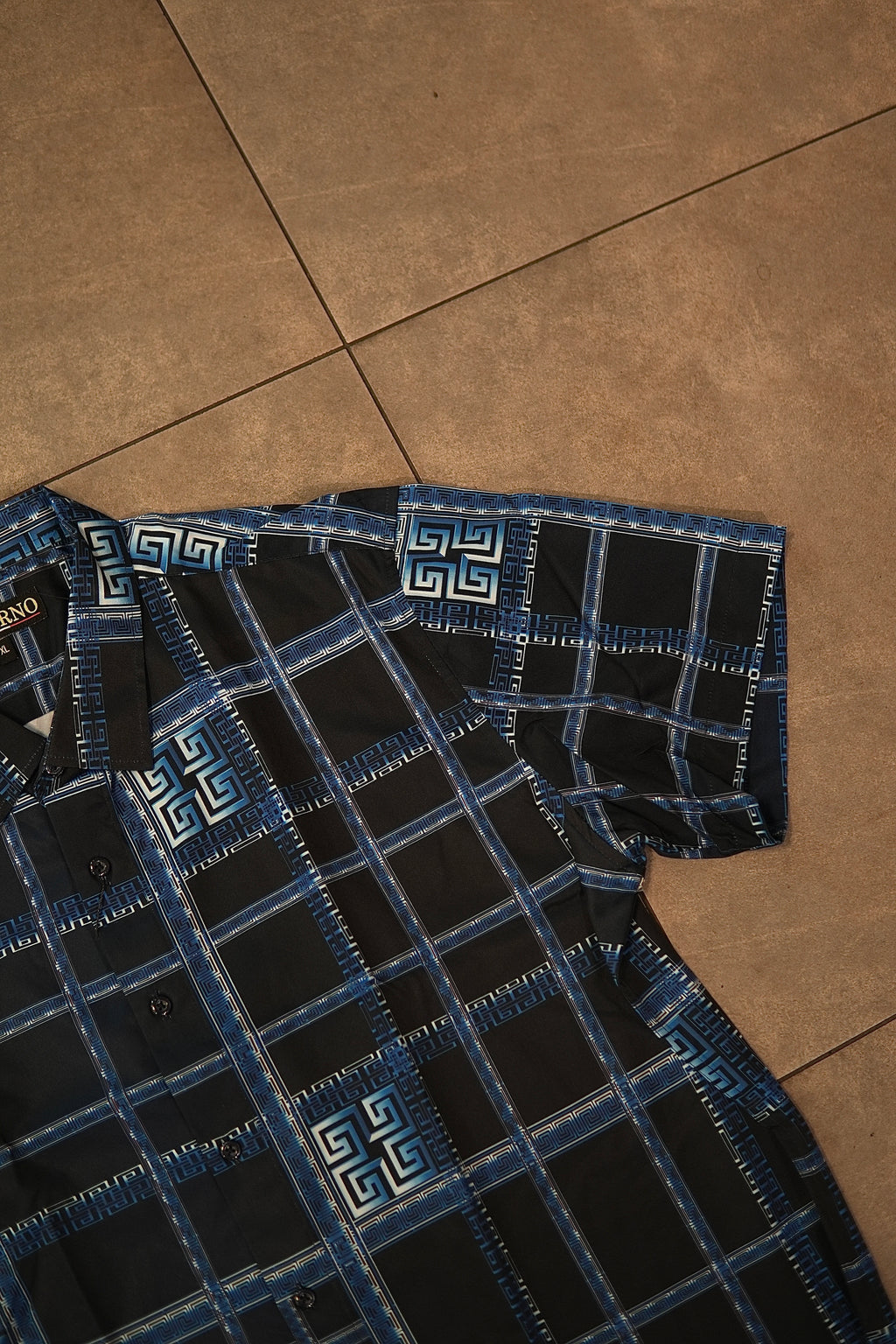 Men’s Printed Short Sleeve Button Up - Blue Laguna