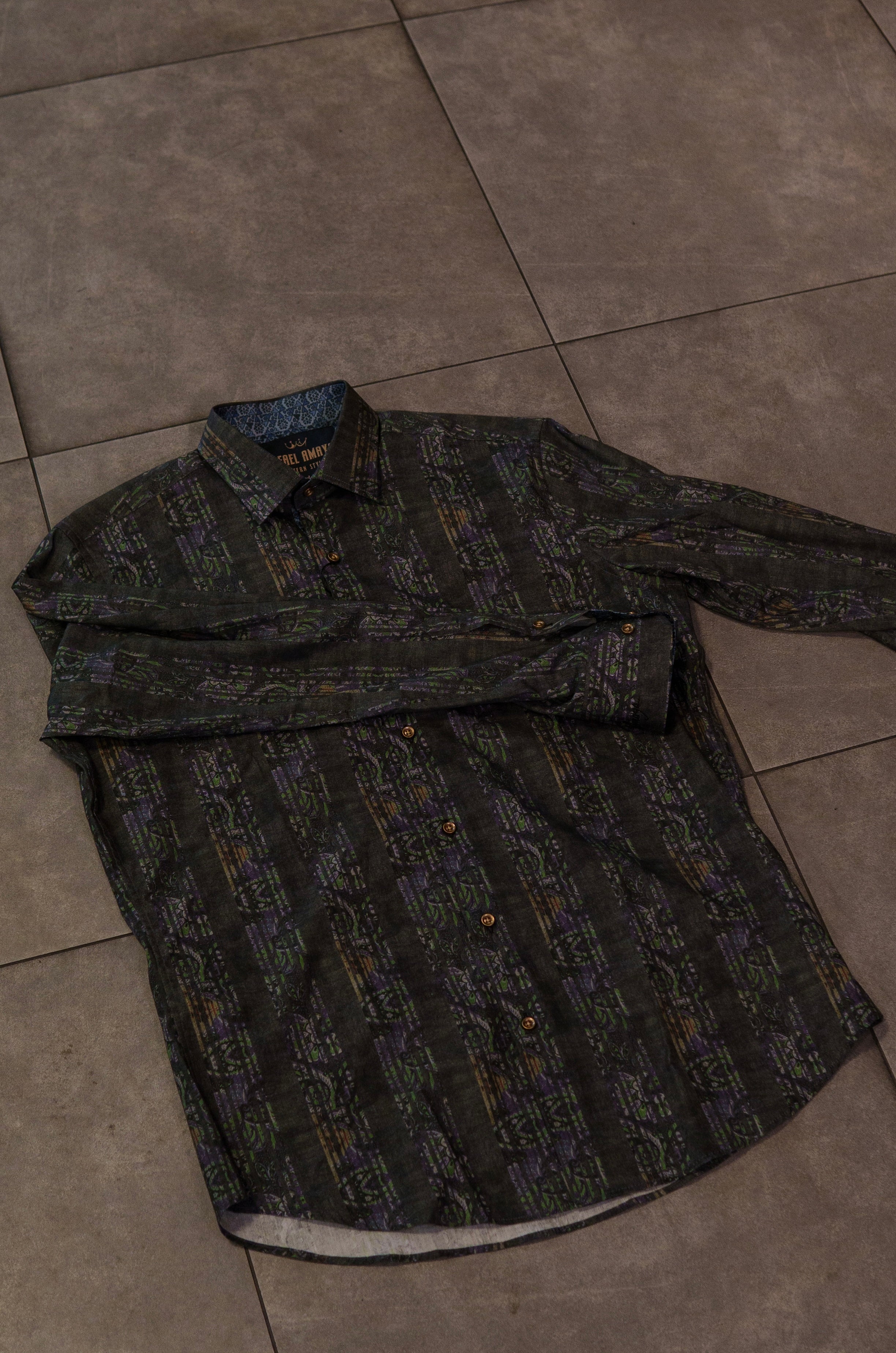 Men’s Printed Long Sleeve Button Up - Green DNA