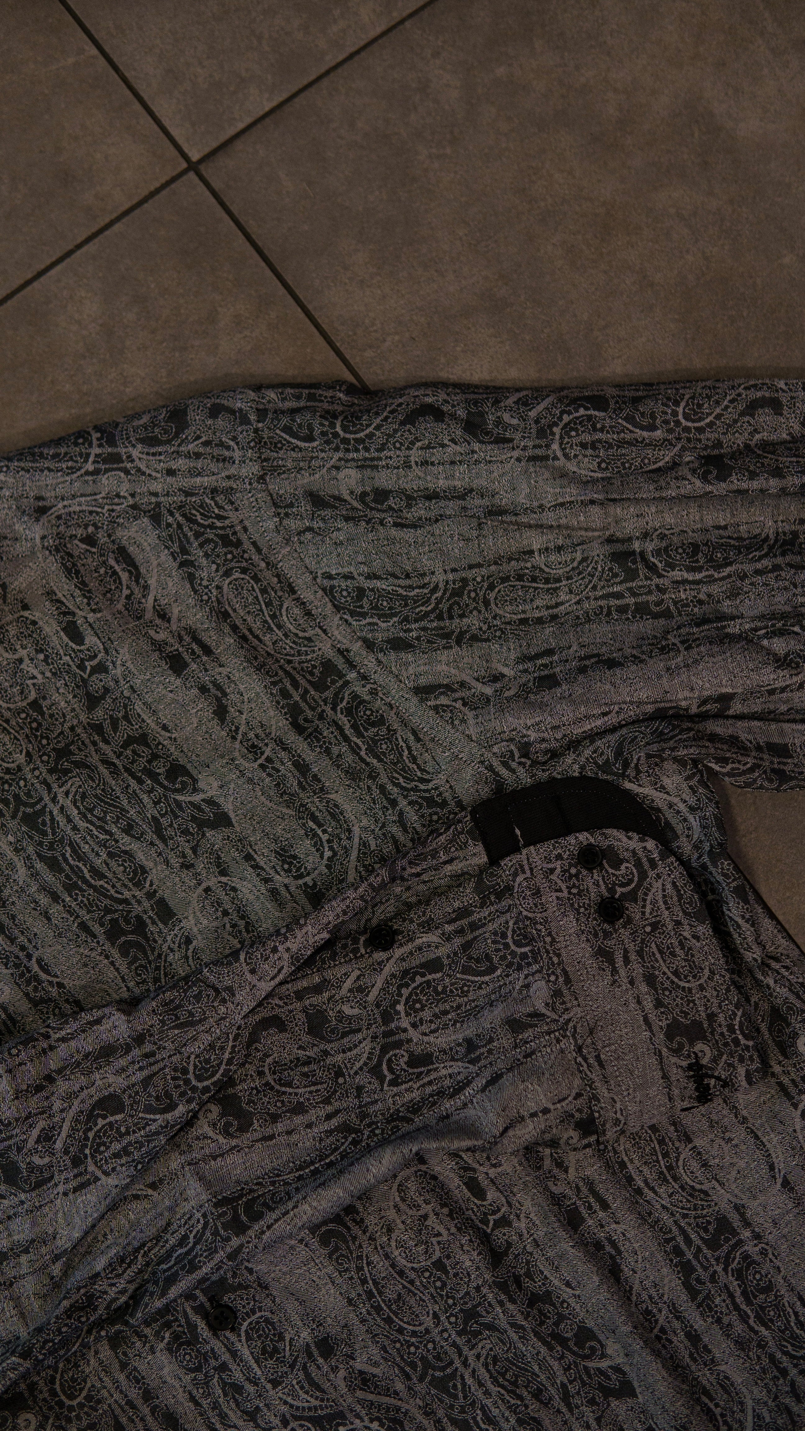 Men’s Printed Long Sleeve Button Up - Cement’s Paisley