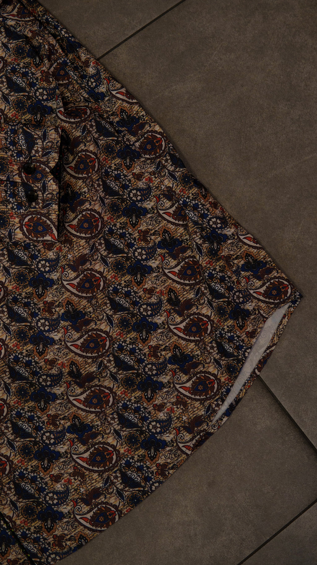 Men’s Printed Long Sleeve Button Up - Earths Liquify