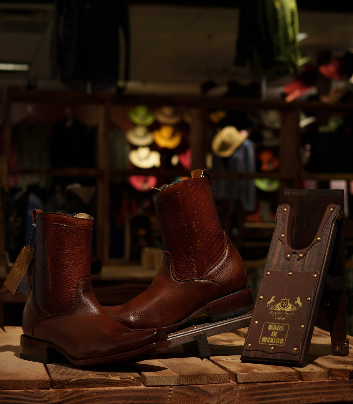 WBF Men’s Monaco “Miel” Dubai Toe Boots