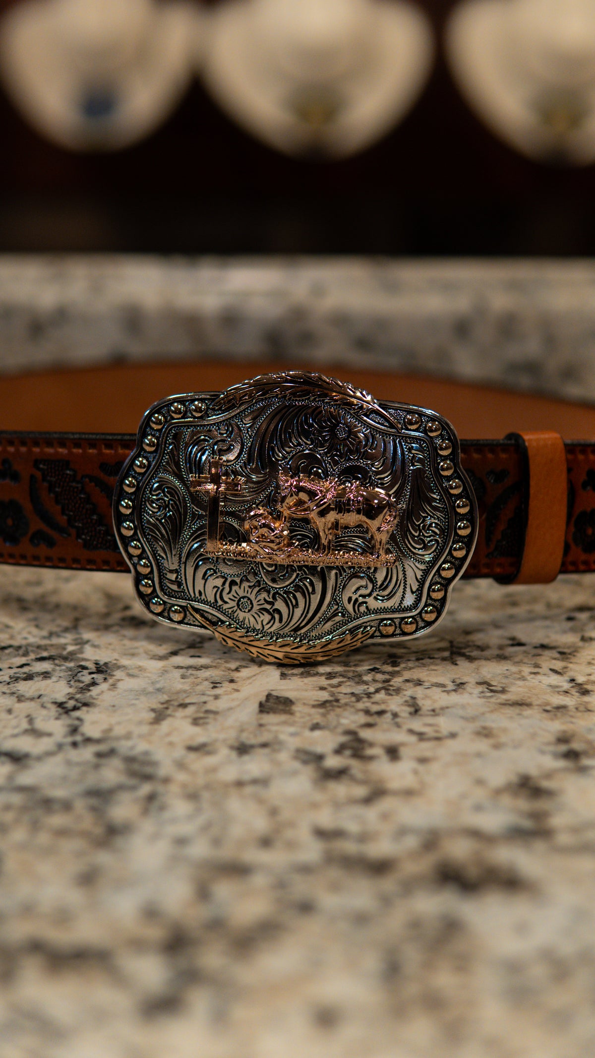 Kneeling Horse Roundish Western Buckle