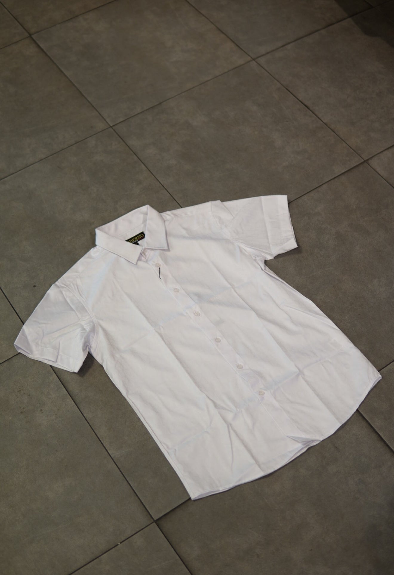 Men’s Short Sleeve Button Up - White