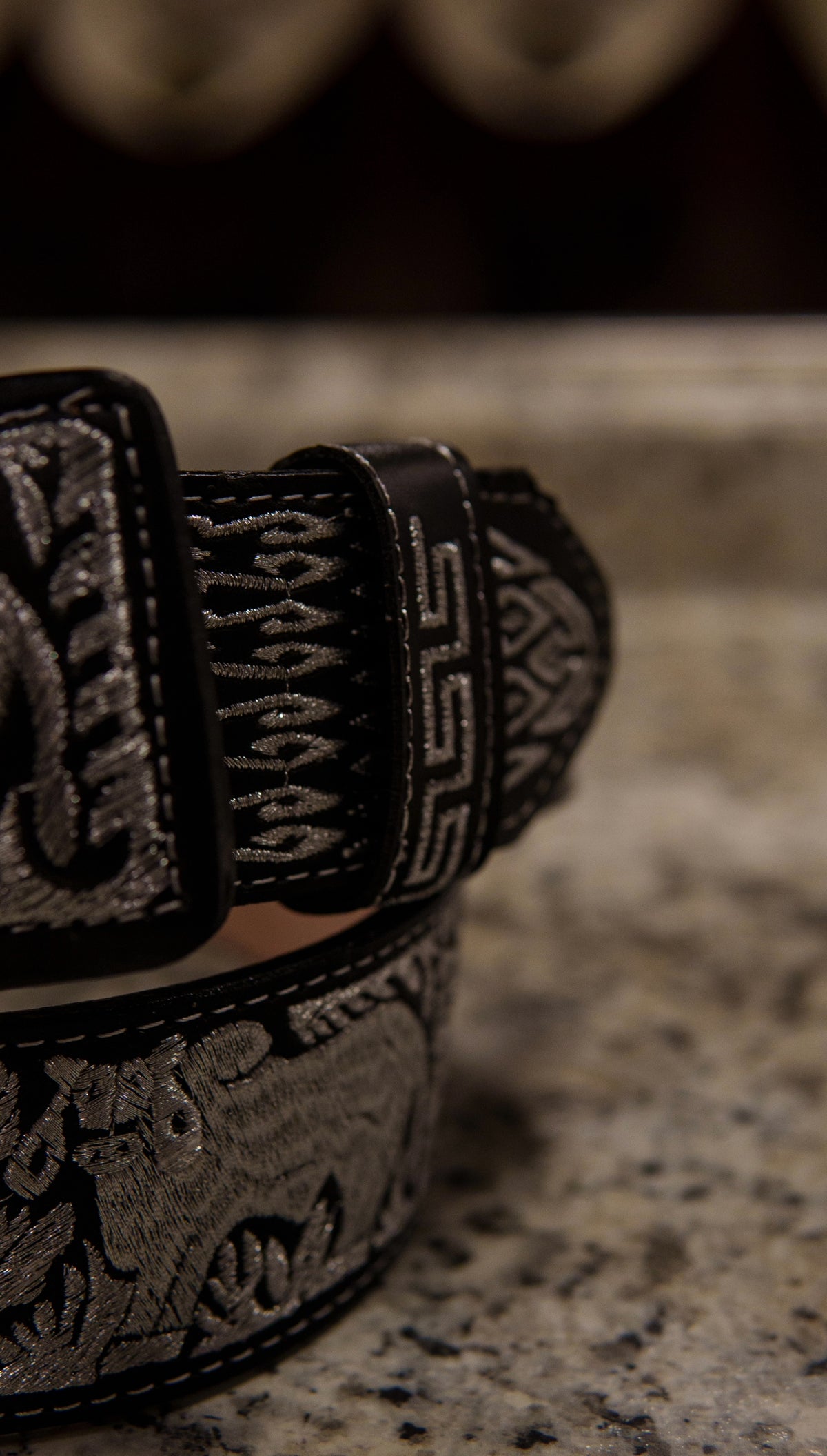 Men’s 2” Belt - Silver Bull