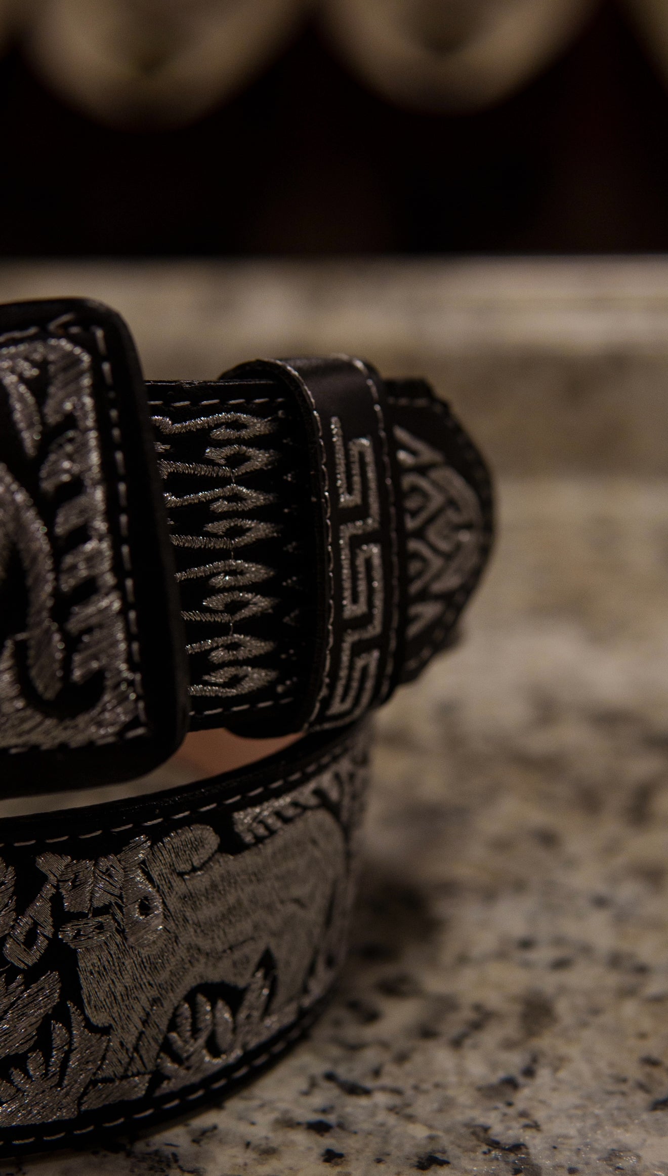 Men’s 2” Belt - Silver Bull