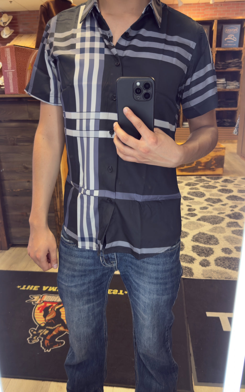 Men’s Short Sleeve Button Up - Purple Plaid