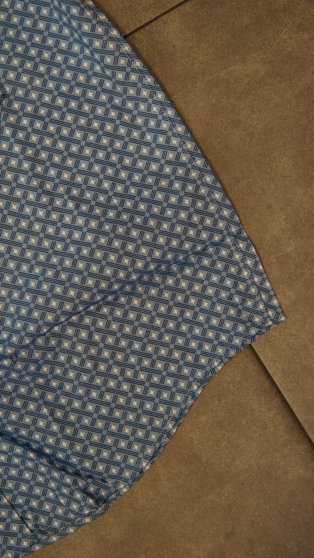 Men’s Printed Long Sleeve Button Up - Blue Diamond