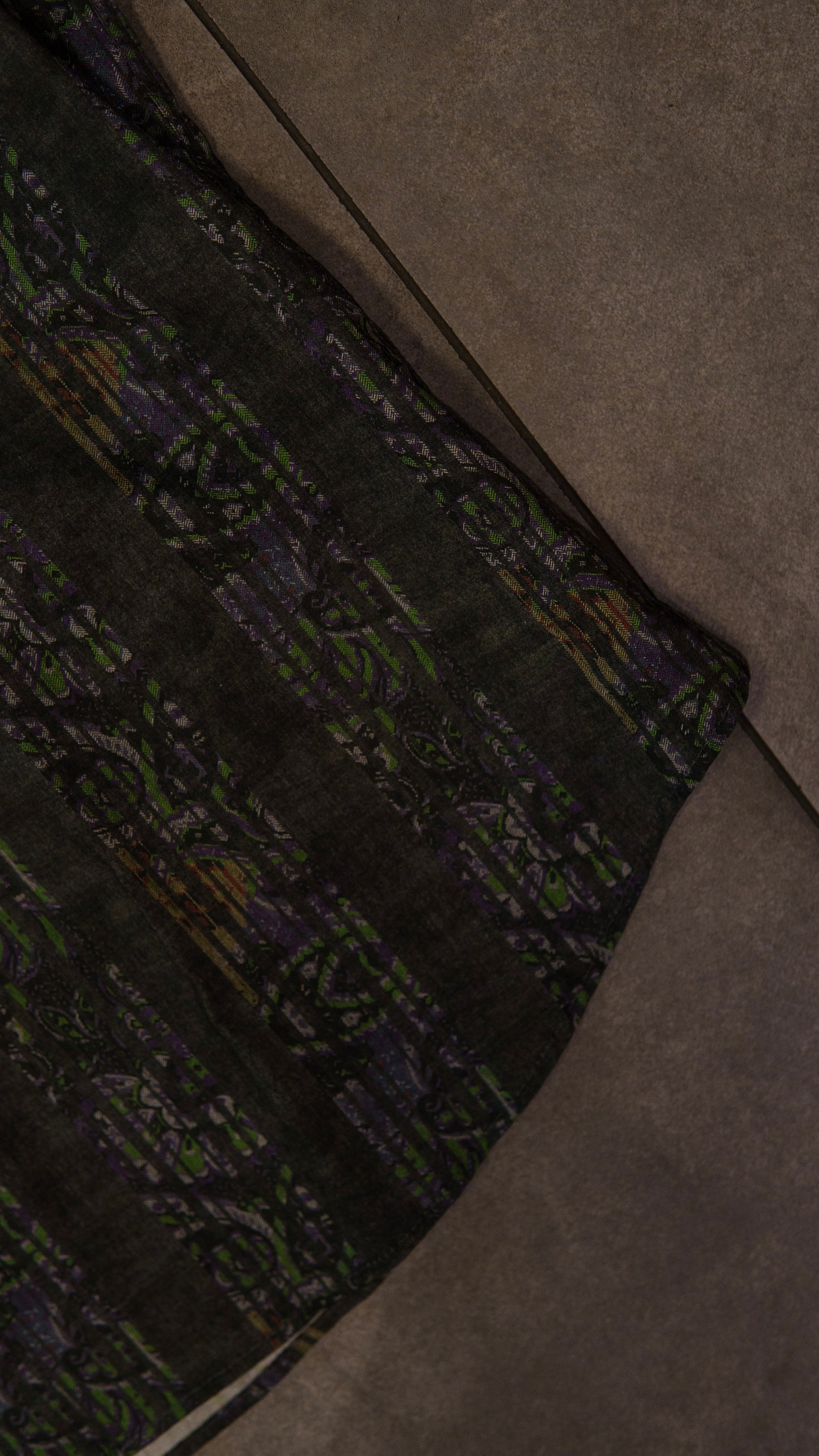 Men’s Printed Long Sleeve Button Up - Green DNA