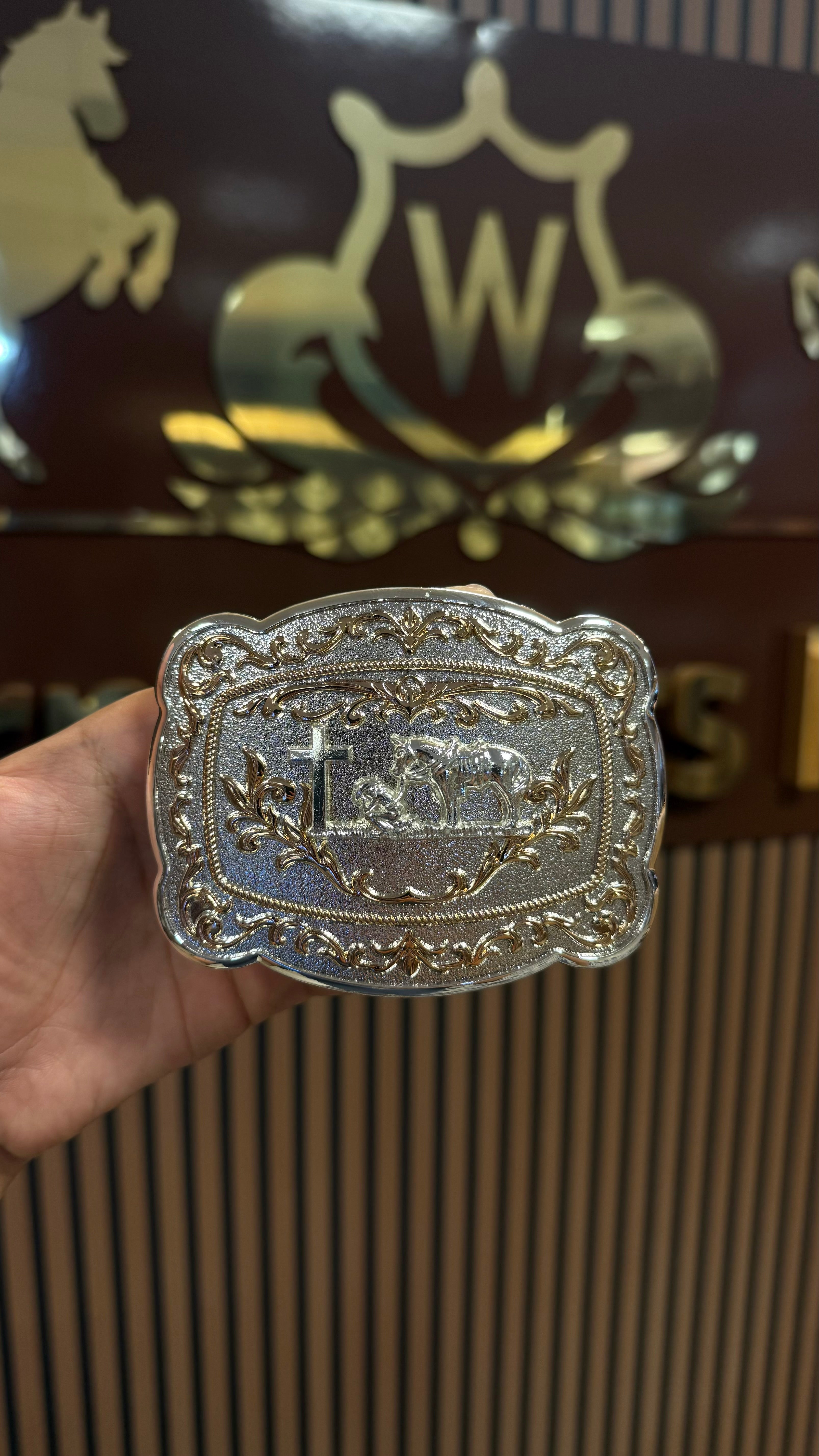 Kneeling Horse Rose Gold Soft Edge Buckle