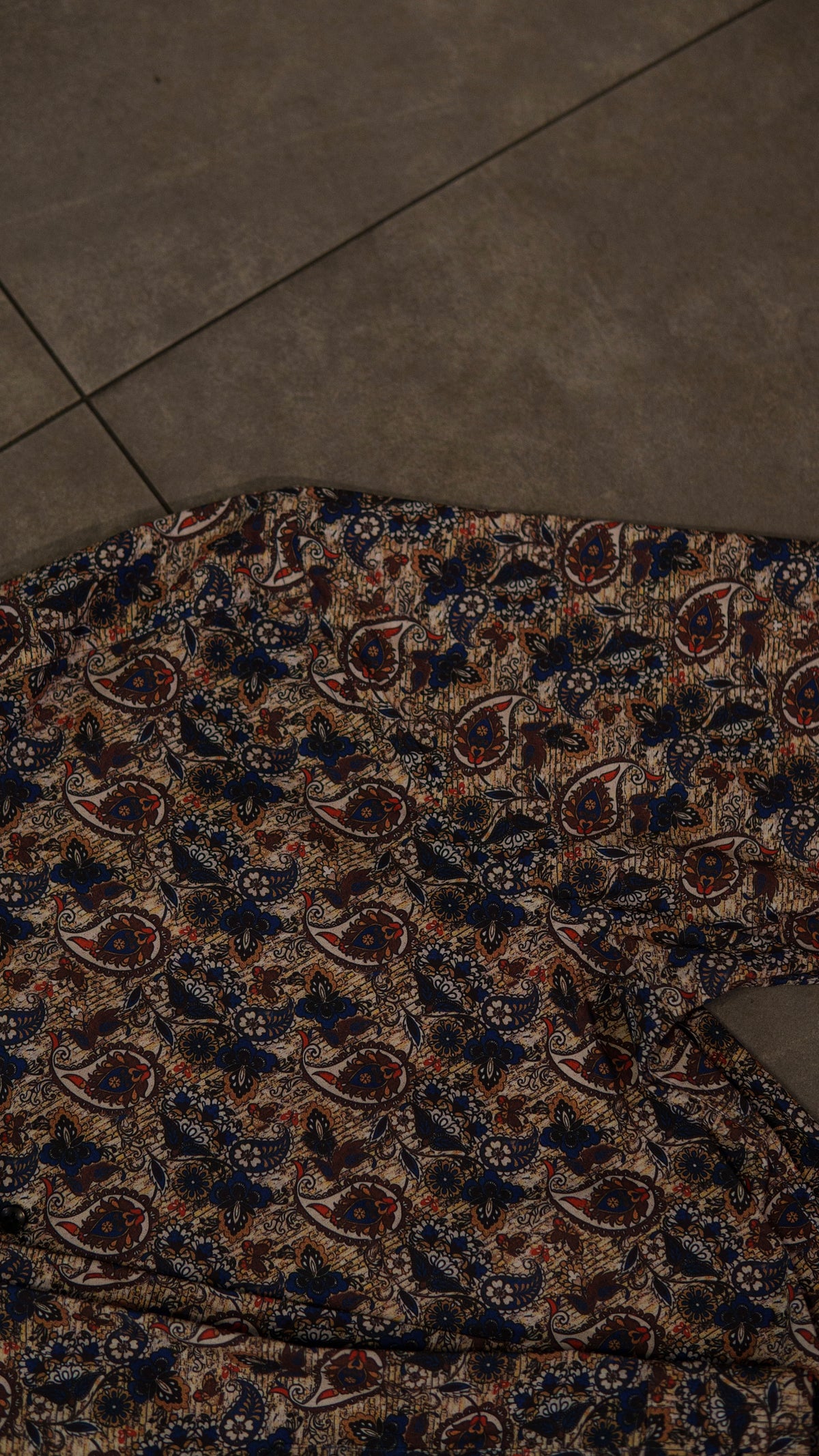 Men’s Printed Long Sleeve Button Up - Earths Liquify