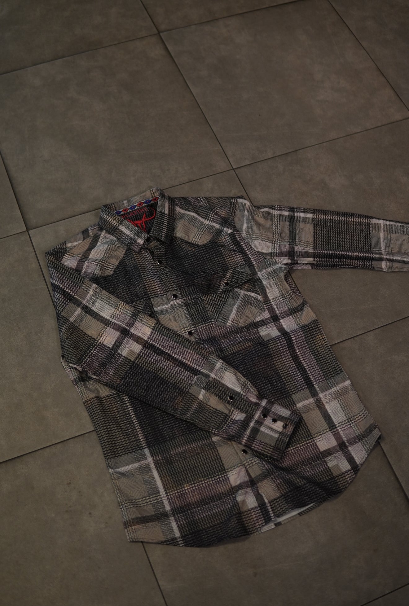 Men’s Printed Long Sleeve Button Up - Alo