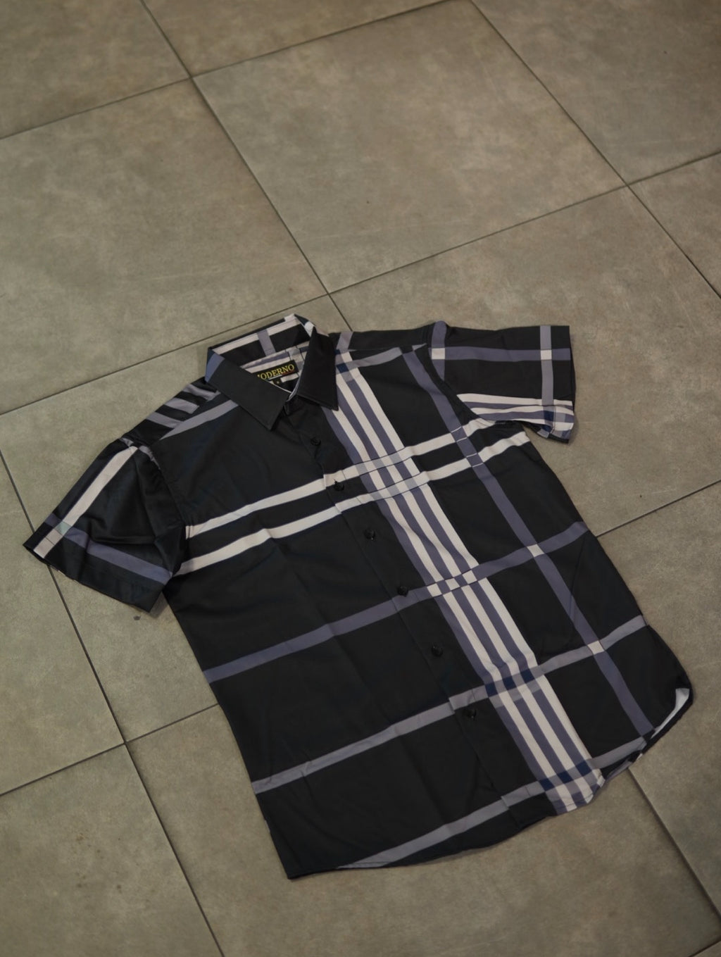 Men’s Short Sleeve Button Up - Black
