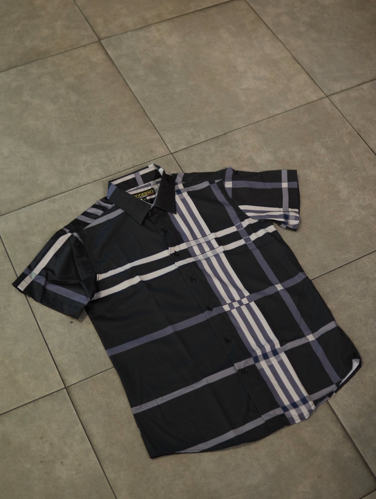 Men’s Moderno Short Sleeve Button Up Purple Plaid