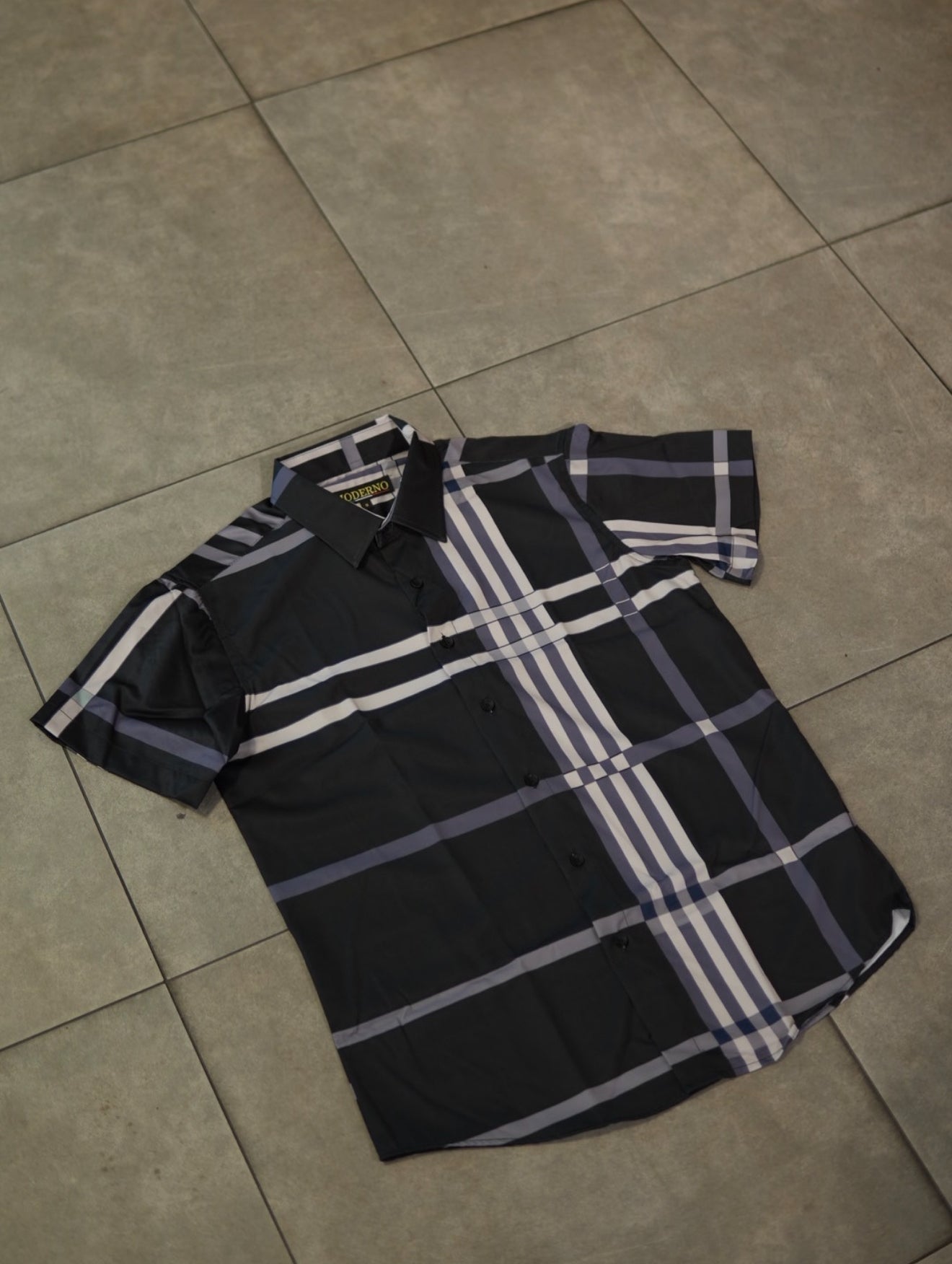 Men’s Short Sleeve Button Up - Black