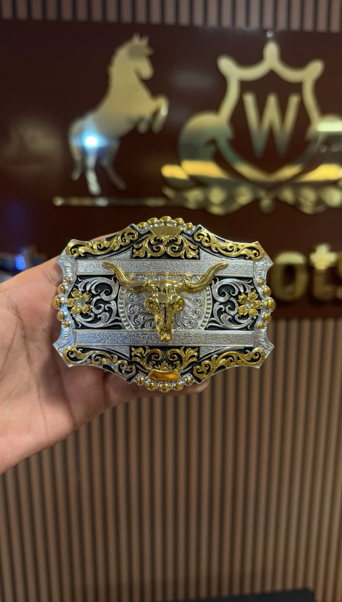 Long Horn Royal Gold Buckle