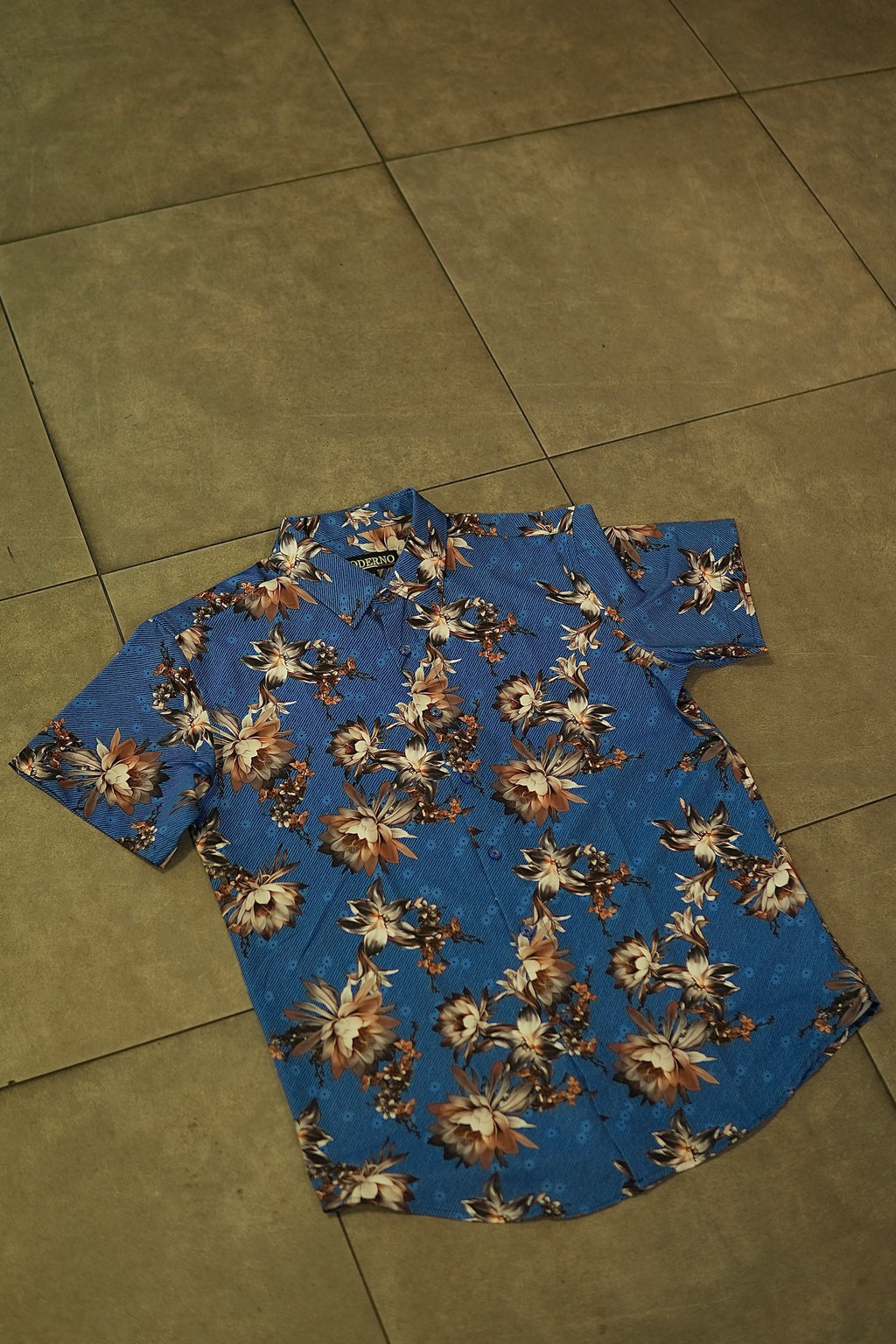 Men’s Printed Short Sleeve Button Up - Sky Blue Flower