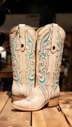 Athiri Ladies Alaska Orix Snip Toe Boots