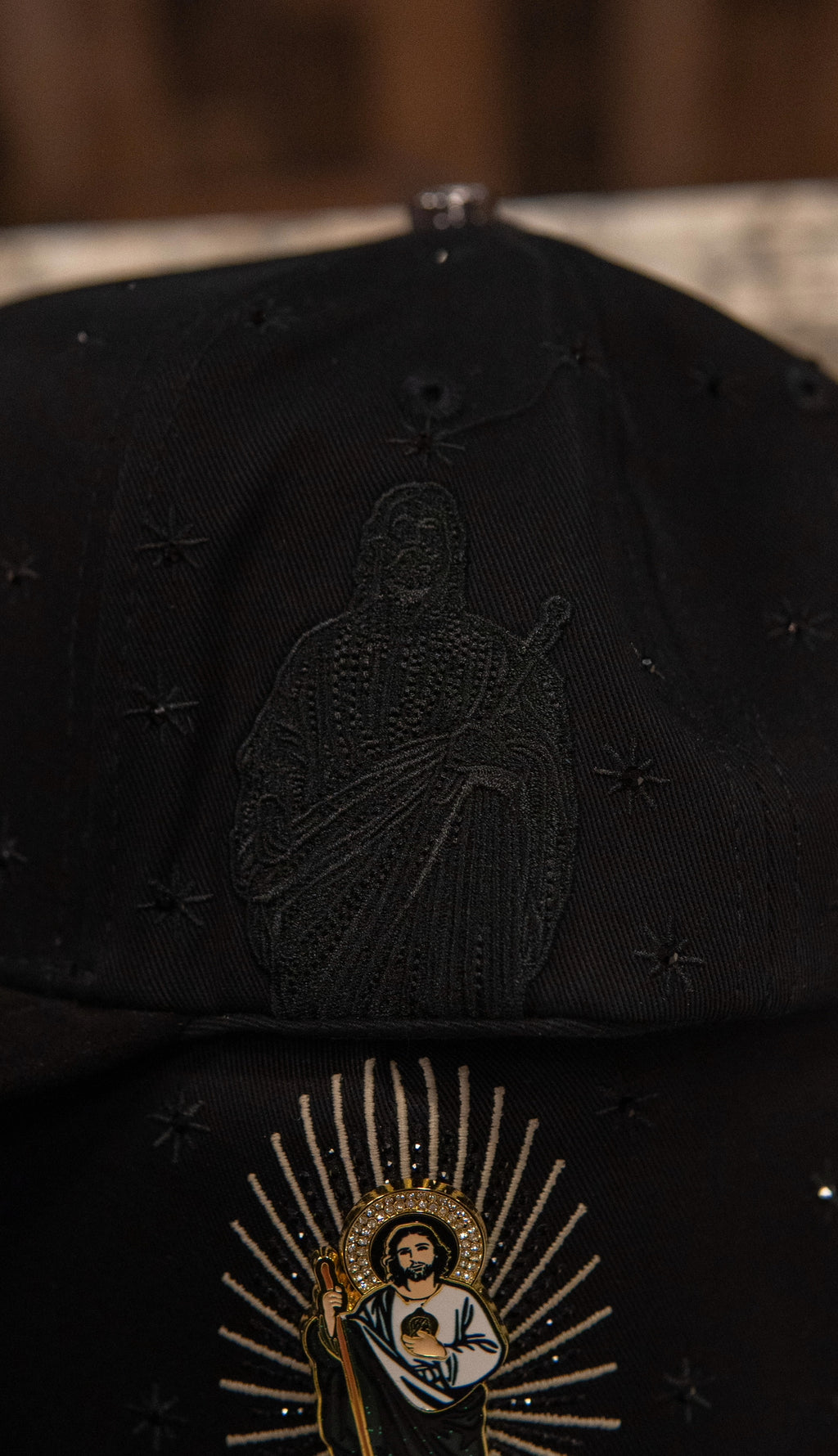 Bigg Boss - San Judas Black Chrystal