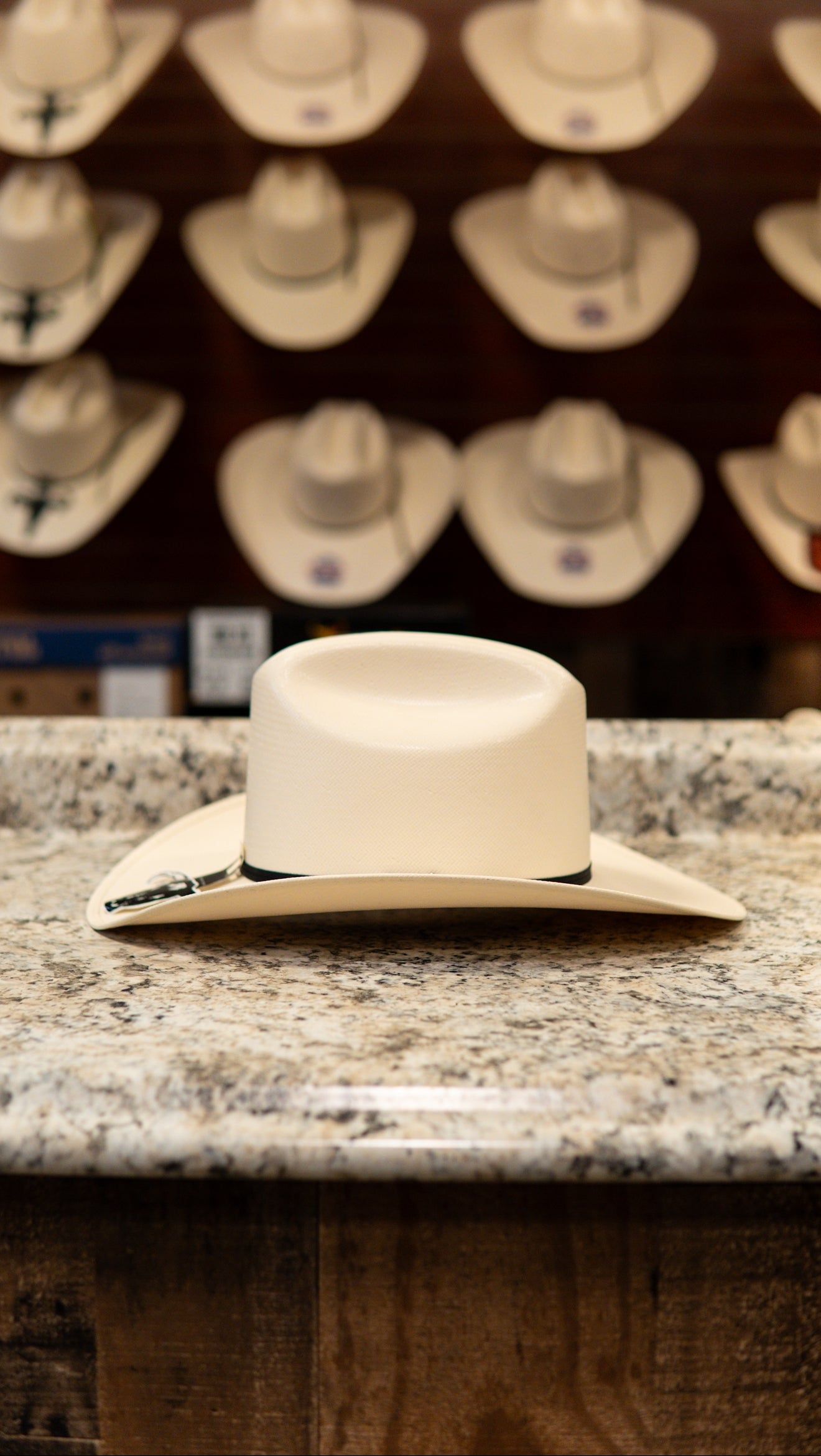 Cuernos Chuecos Sombrero Straw 100X Sinaloa Hat Medium Crown Style