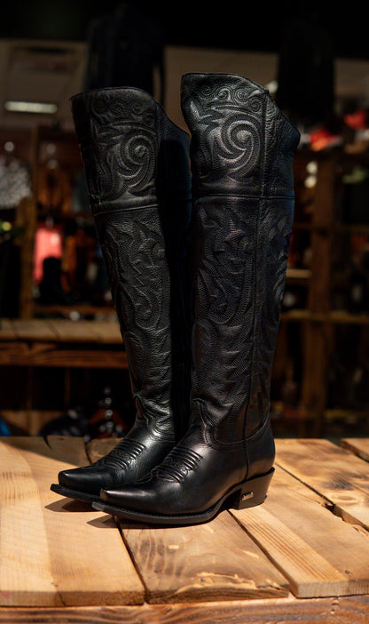 Athiri Ladies Grisley Black Snip Toe Boots
