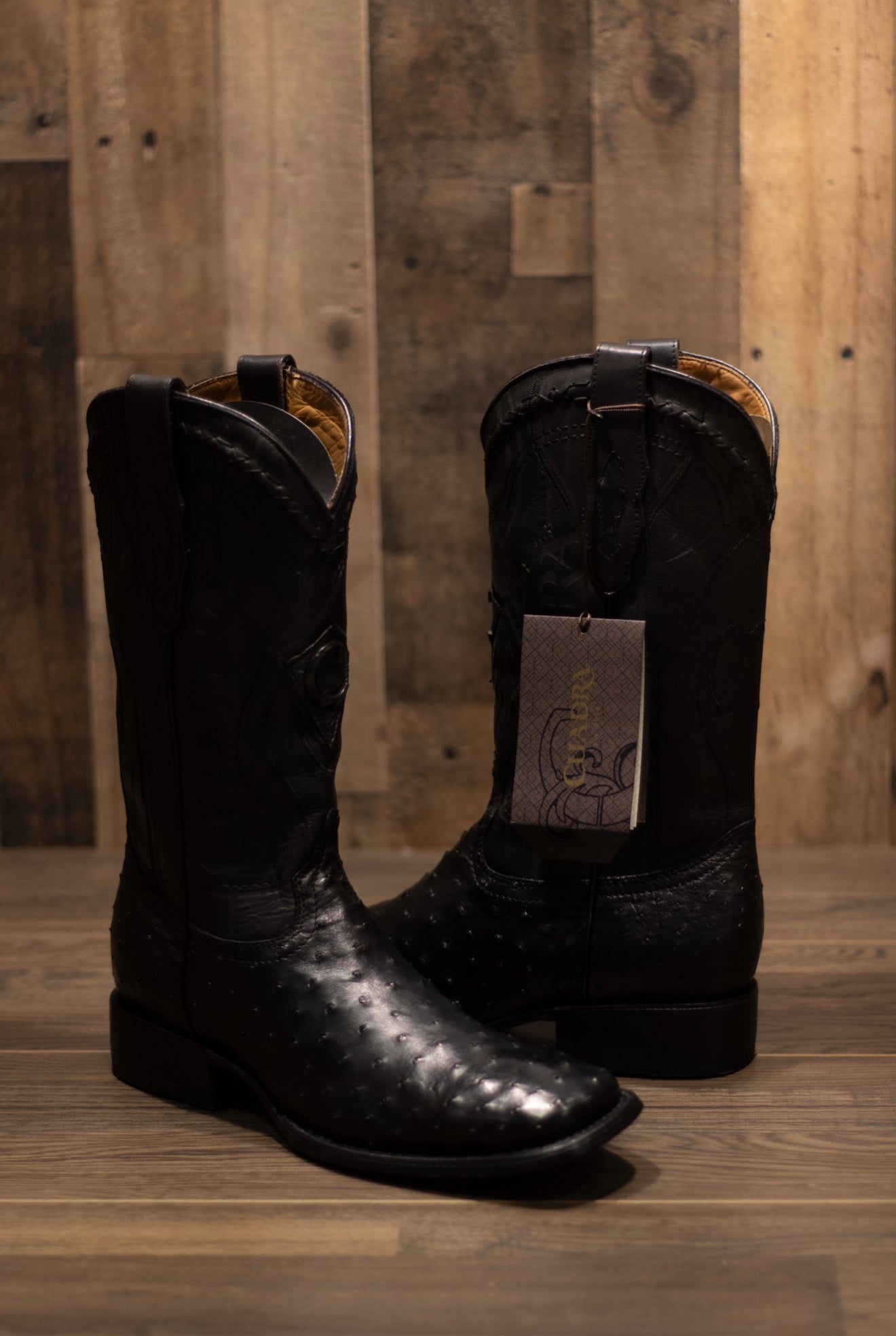 Cuadra - Avestruz Negro Square Toe Boots
