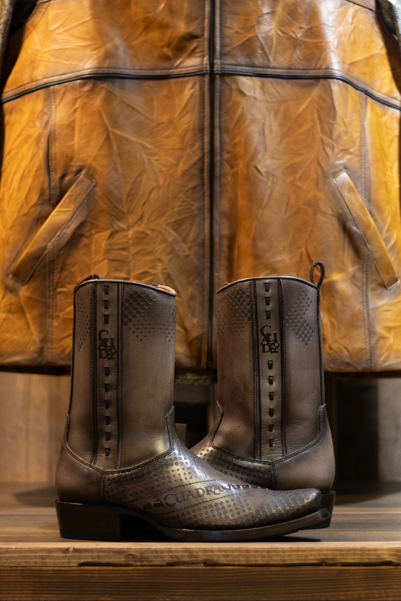 Cuadra - Res Crust Tornado Cafe 1J2URS