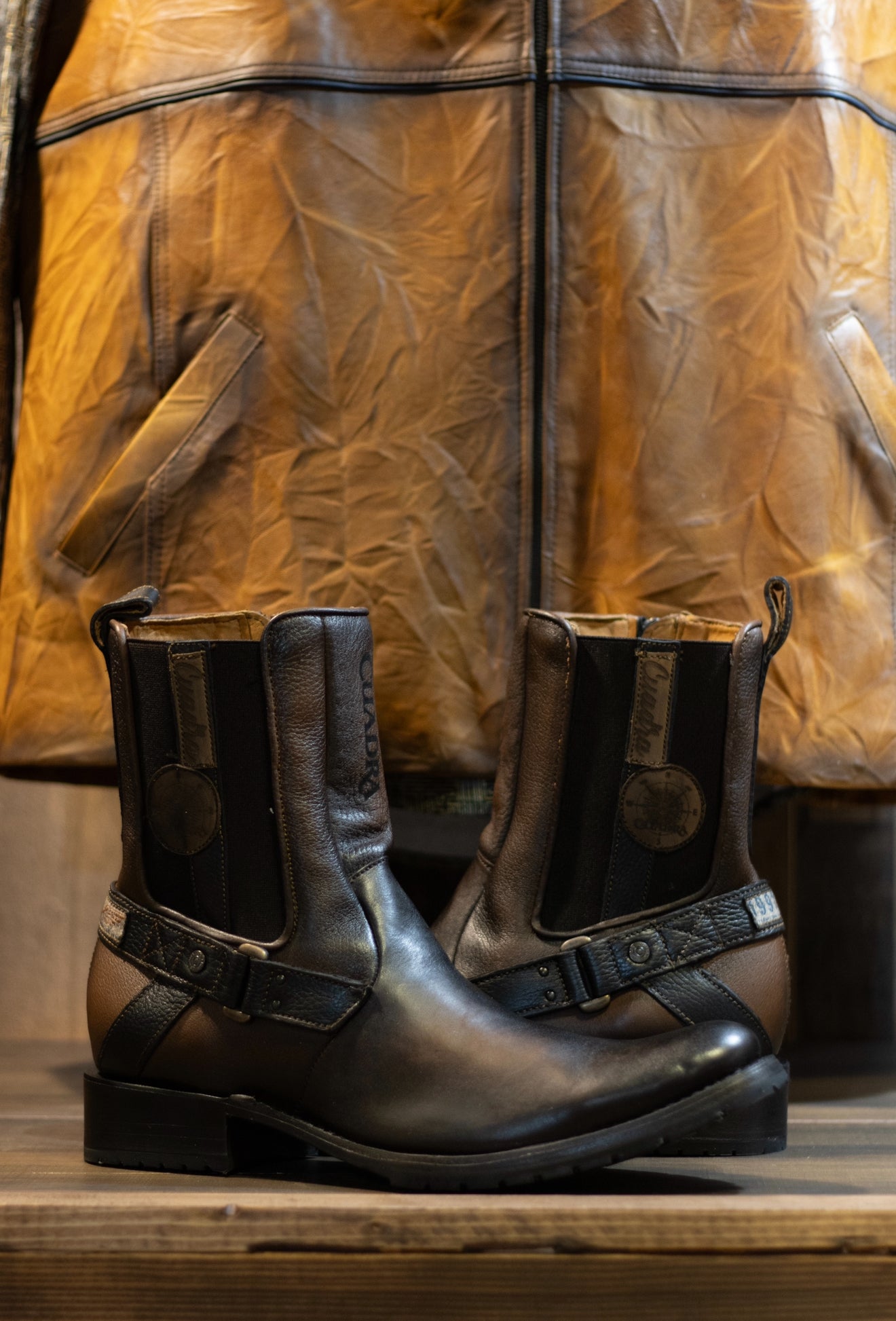 Cuadra - Sillero Over Base Castano Round Toe 2T2BRS