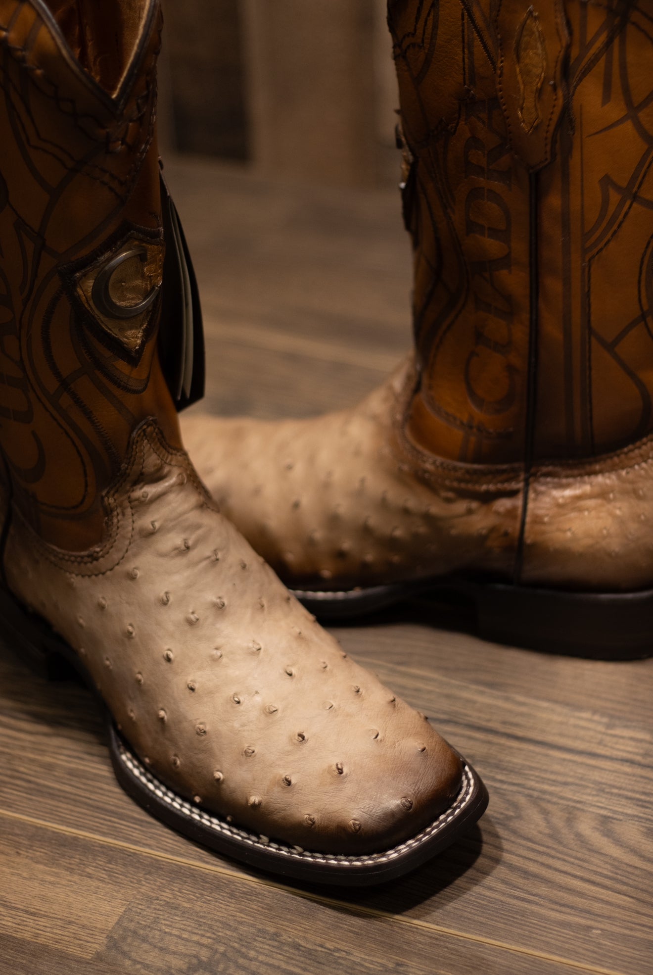 Cuadra - Avestruz Flame Orix Square Toe Boots