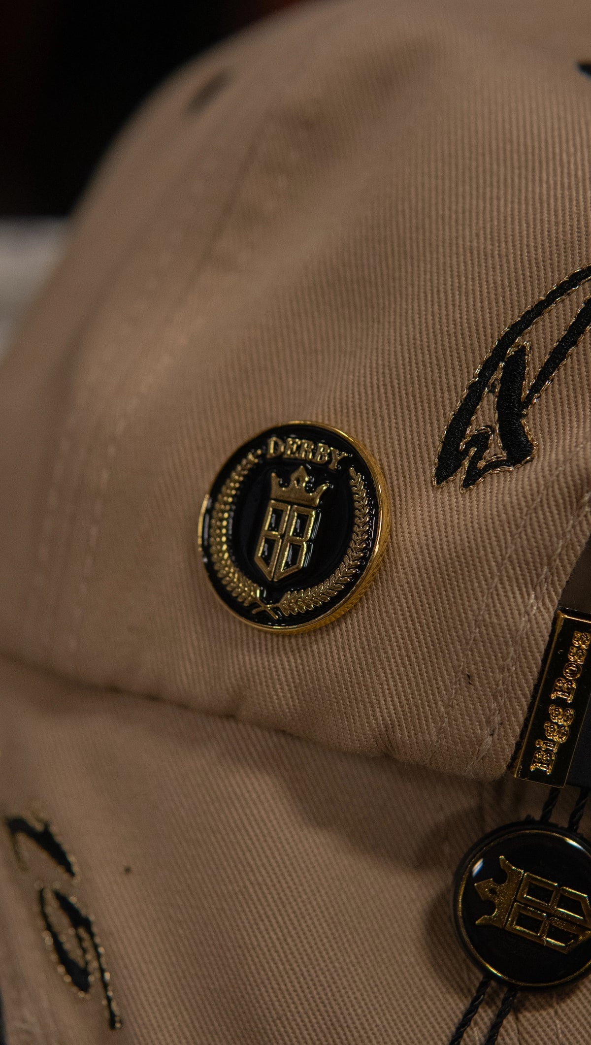 Bigg Boss Snapback Cap Golden Gallo Beige