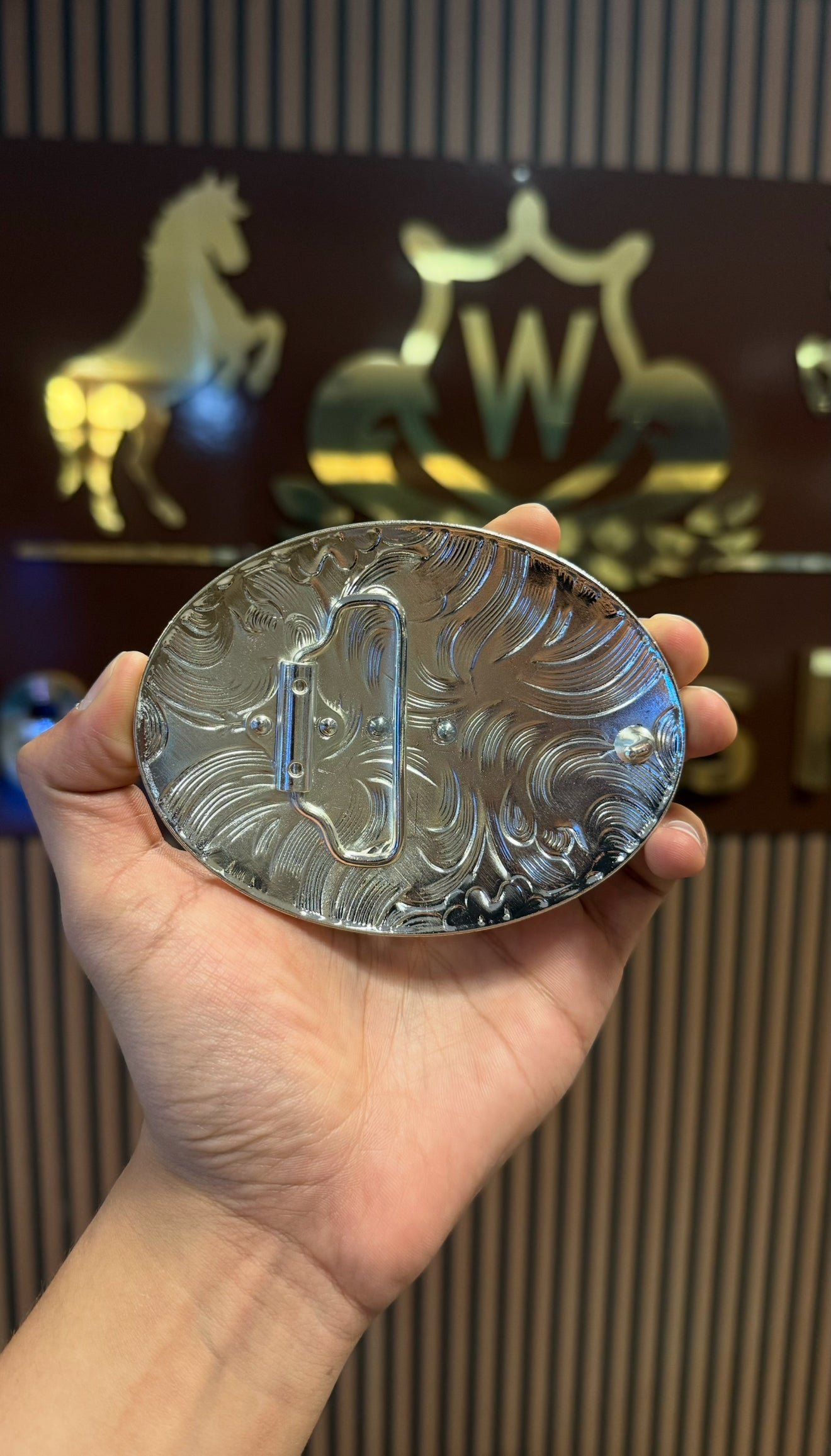 Bull Frenzy Round Buckle