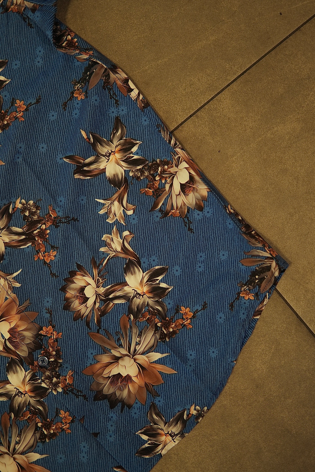 Men’s Printed Short Sleeve Button Up - Sky Blue Flower