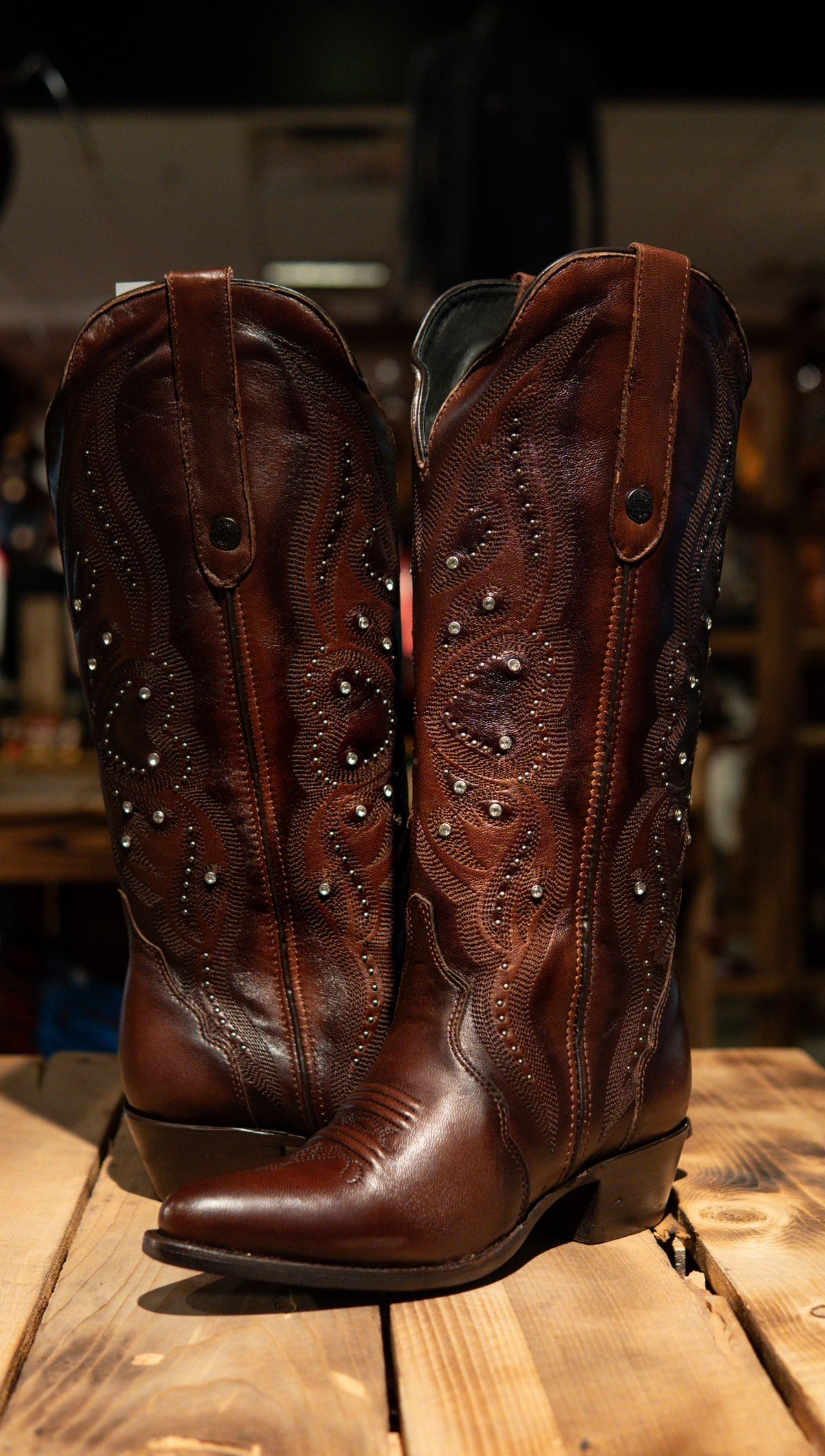 Athiri Ladies Italia Cognac Snip Toe Boots