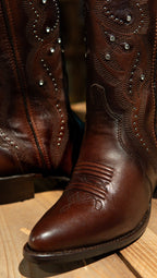 Athiri Ladies Italia Cognac Snip Toe Boots