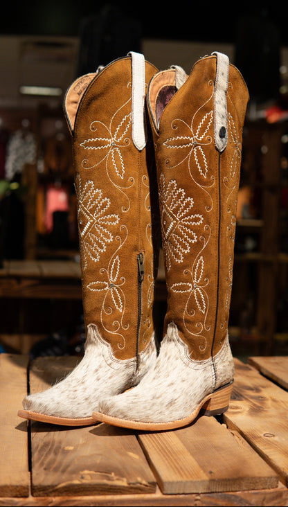 Athiri Ladies Pelo Pinto Cafe Snip Toe Boots