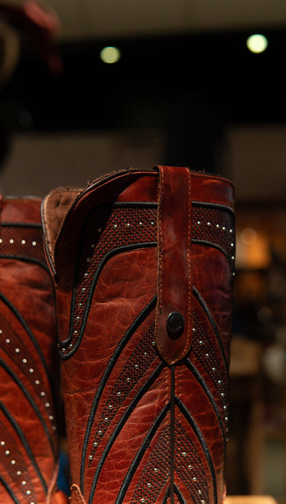 Athiri Ladies Montana Cognac Snip Toe Boots