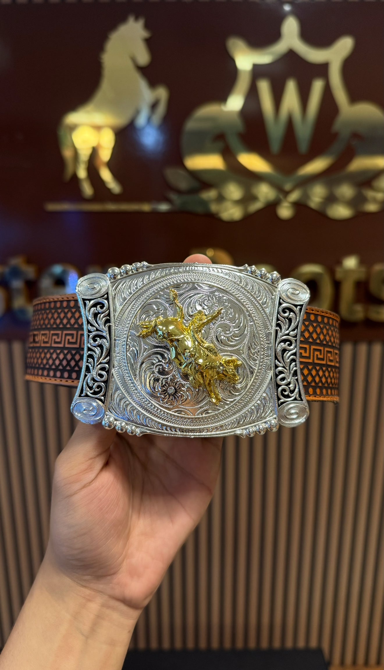 Toro Bravo Buckle