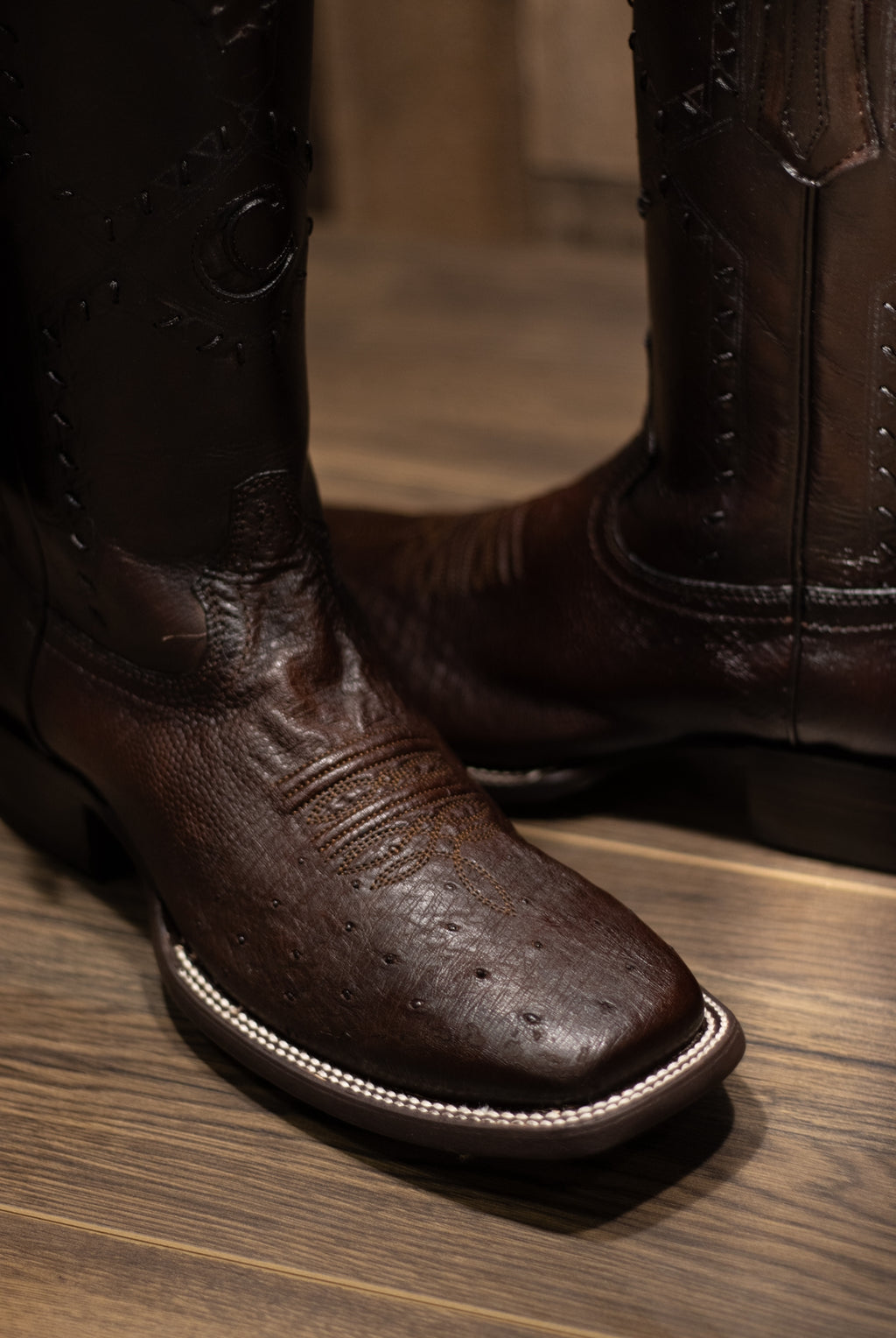 Cuadra - Panza De Avestruz Flame Choco Square Toe Boots