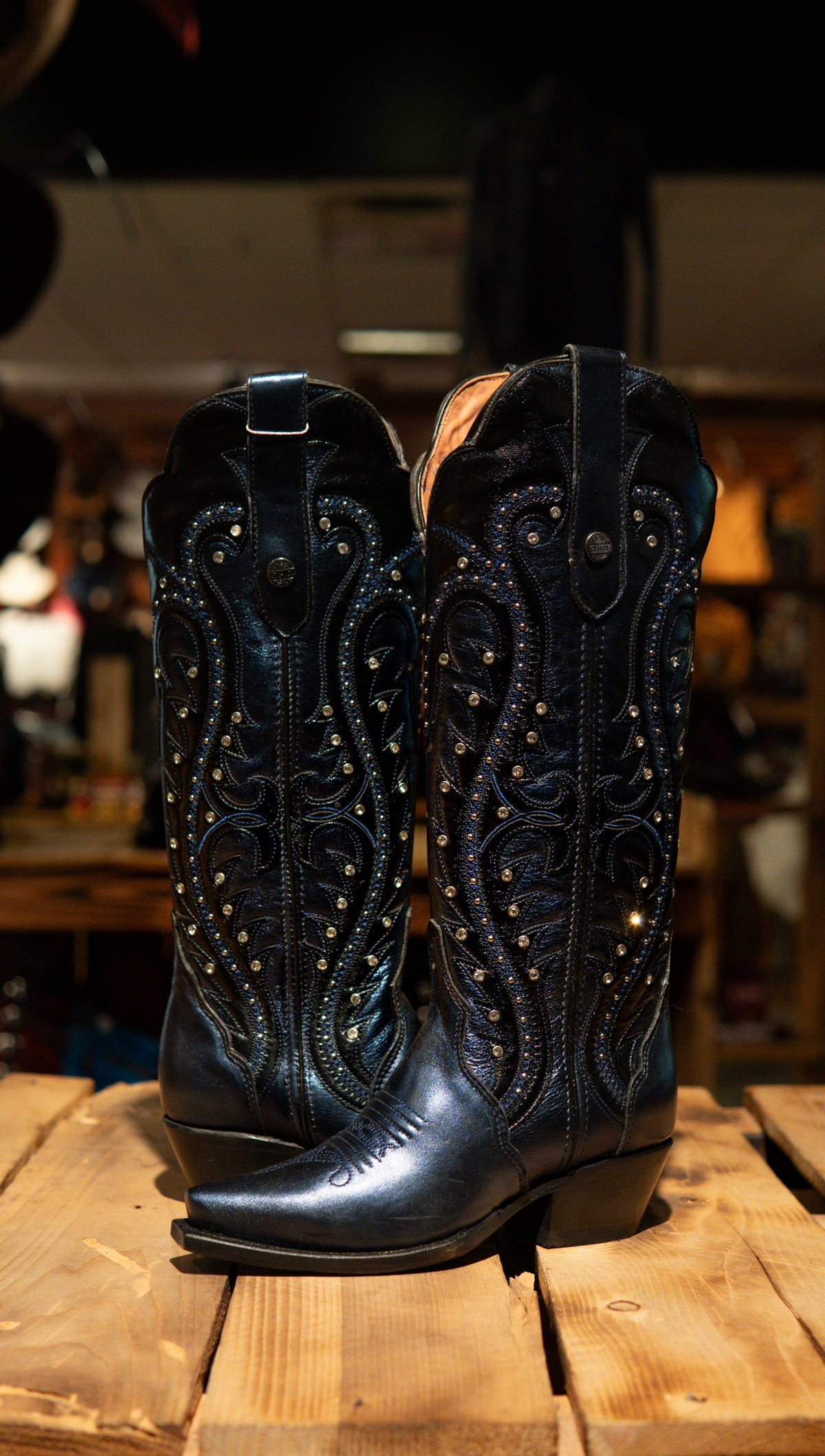 Athiri Ladies Britania Navy Snip Toe Boots