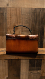 Women’s Handcrafted Mexican Tooled Leather Wristlet Wallet
