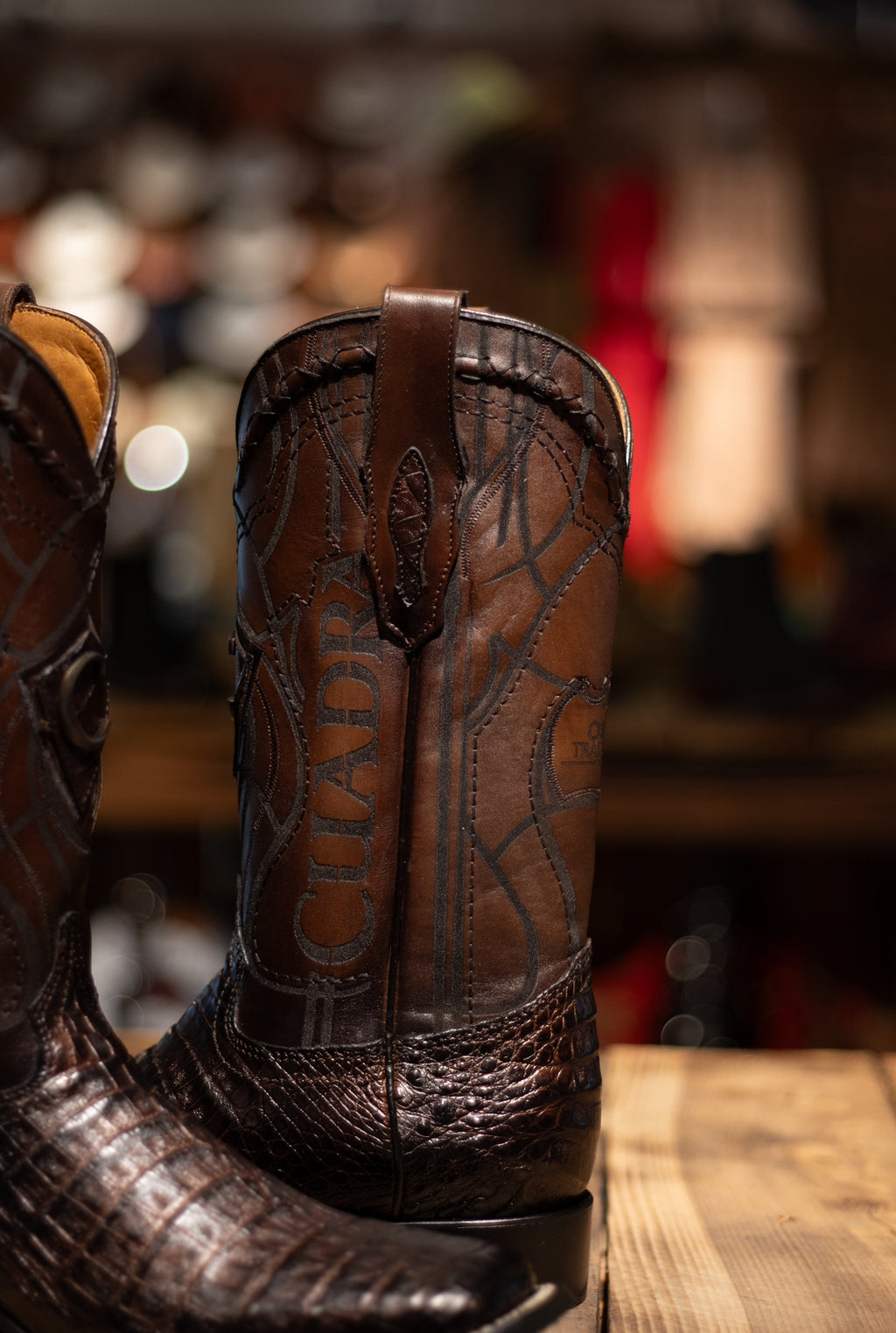 Cuadra - Caimán Belly Paris Cafe Square Toe