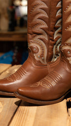Athiri Ladies Montana Cafe Snip Toe Boots