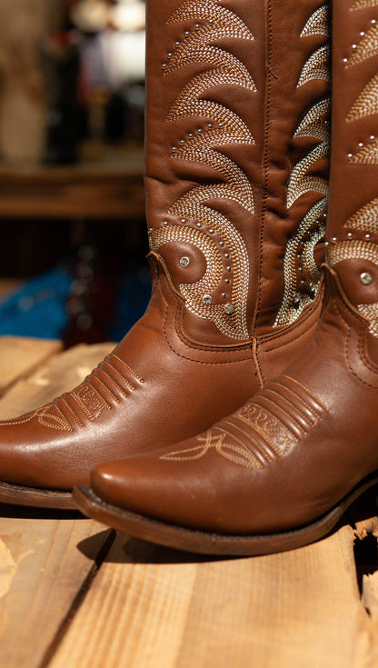 Athiri Ladies Montana Cafe Snip Toe Boots