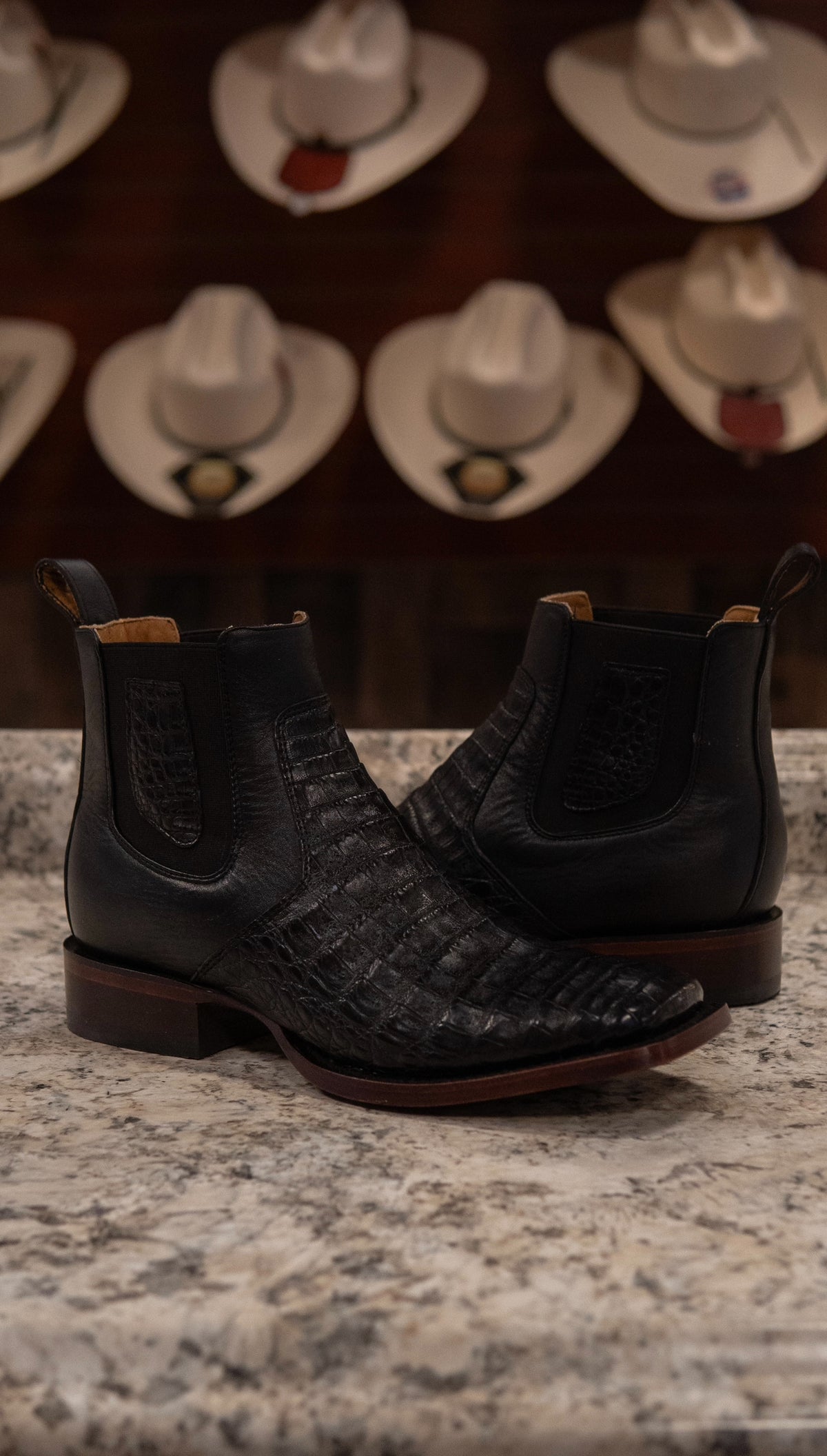 Men's Los Altos Caiman Black Chelsea Boots