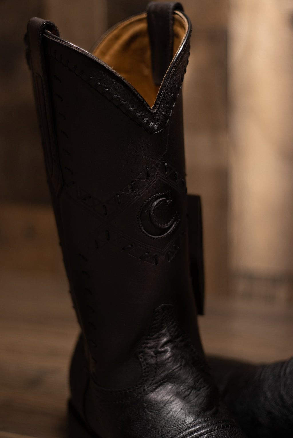 Cuadra - Panza De Avestruz Negro Square Toe Boots