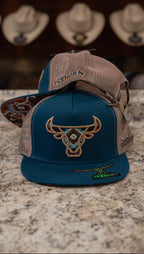 Tex Horn Snapback Cap Crystal Bull