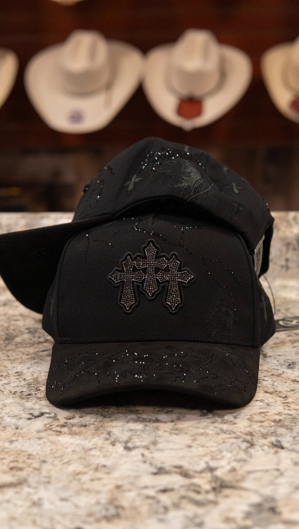 Kevin Hats Snapback Cap Black Crosses / Cruzes Negra